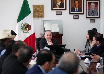 Con beneficios fiscales, Gobernador Durazo impulsa instalación de nuevas industrias en coordinación con empresarios.