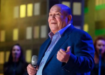 Fallece Leo Dan, leyenda de la música romántica en América Latina.