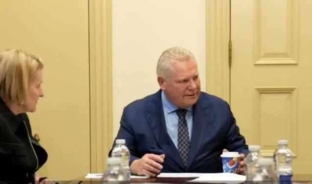 Jefe de Gobierno de Ontario acusa a México de perjudicar empleos en EU y Canadá por su relación con China.