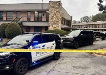 Tiroteo en Consulado de Honduras en Georgia deja un muerto; víctima era mexicana.