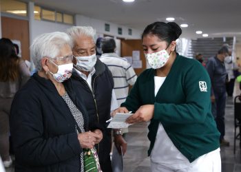 Con la contratación de más de 10 mil enfermeras y enfermeros, IMSS fortalece atención y servicios preventivos.