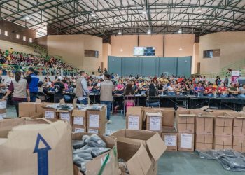 Invita Gobierno de Sonora a realizar registro de tallas de uniformes escolares.