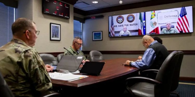 Jefe de Comando Norte de EUA y Titular de la Sedena Acuerdan Reforzar Seguridad en la Frontera.