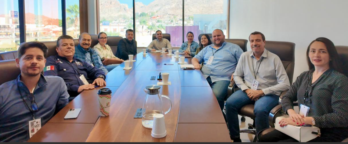 Diputado René García se reúne con la Canirac para fortalecer el sector restaurantero.