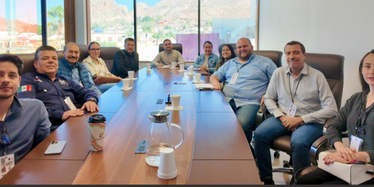 Diputado René García se reúne con la Canirac para fortalecer el sector restaurantero.