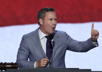 Asesor de Trump afirma que EEUU “desatará un infierno” sobre los cárteles en la frontera con México: “Ya fue suficiente”.