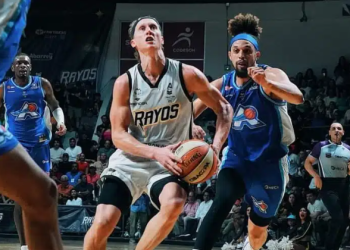 Presentan Rayos de Hermosillo equipo rumbo a la temporada 2025.