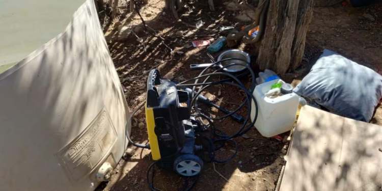 Reportan explosión en predio baldío de Culiacán; presuntamente era usado por un grupo delictivo.