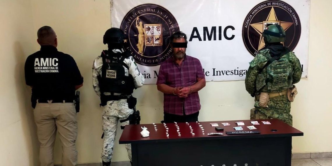 Capturan a presunto narcomenudista y aseguran droga en cateo en San Luis Río Colorado.