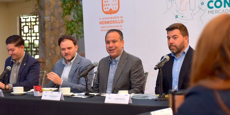 Impulsa Toño Astiazarán inversión y empleos a través del programa Hermosillo Conecta.