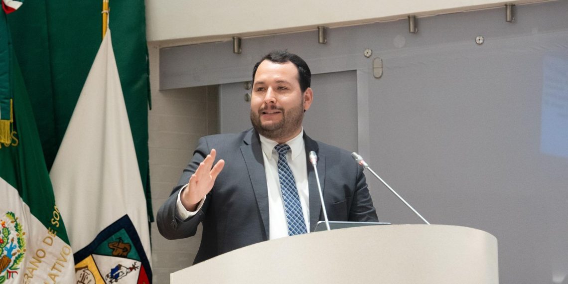 Columna Nada Personal. “Sonora es tierra de talentos, pero no de oportunidades”: Diputado Manuel Scott.