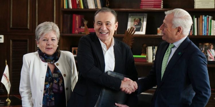 Gobernador Durazo consolida alianza con NADBank para impulsar infraestructura sostenible en la frontera norte.