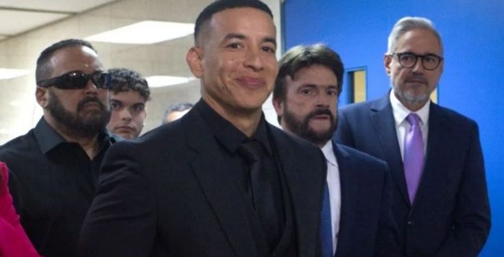 “Llegó la despedida”: juez concluye caso corporativo entre Daddy Yankee y su esposa.