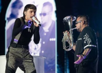 Peso Pluma es investigado por autoridades de EUA.