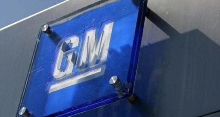 Aranceles crearán boquete sin precedente en industria automotriz de EU: Ford.