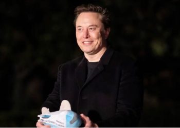 Musk pone en la mira a Reserva Federal; el magnate busca auditarla.