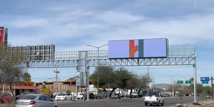 A partir de este lunes inician funciones los tres arcos de seguridad vial en Hermosillo.