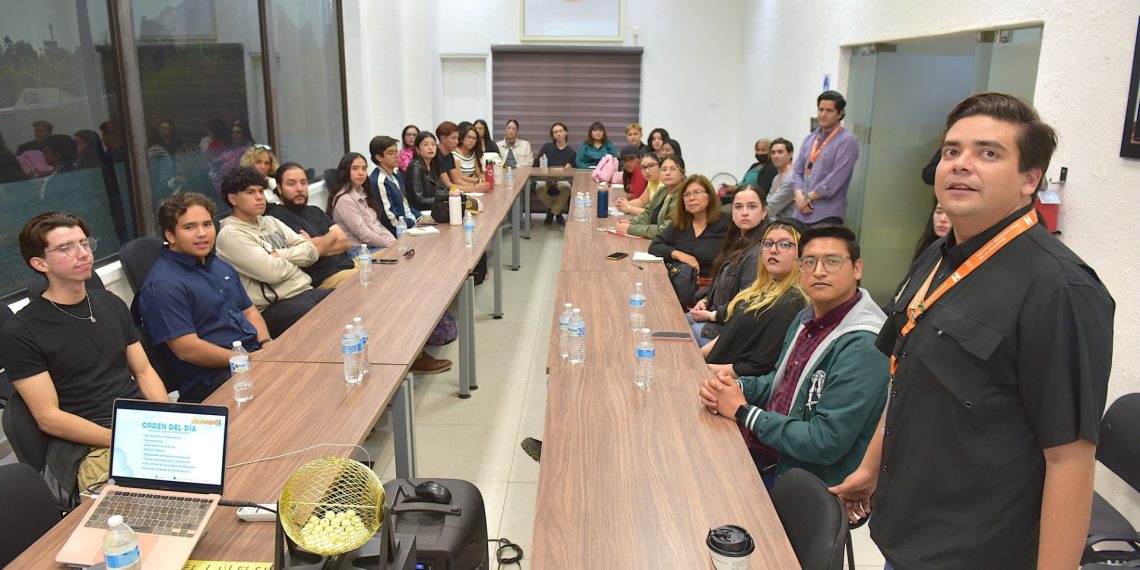 Jóvenes hermosillenses se suman a la campaña Salvemos El Aguah