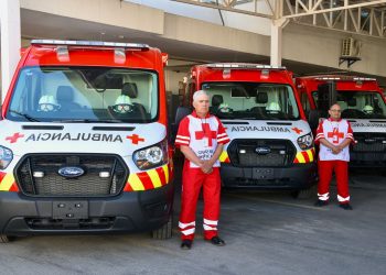 Entrega Sonora siete ambulancias en el marco de la Colecta Estatal 2025 de Cruz Roja.