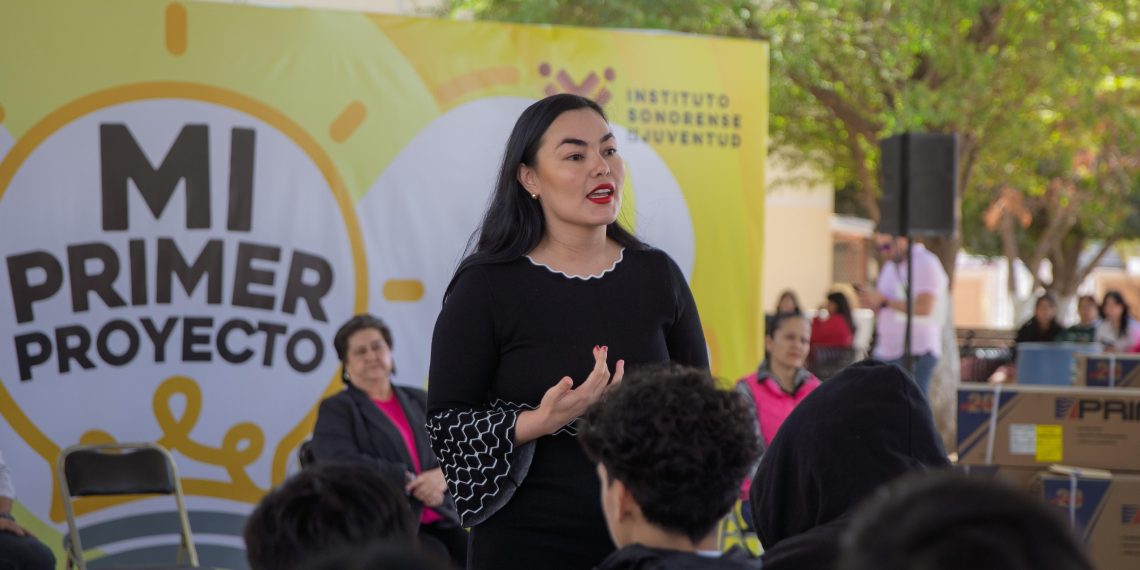 ISJ entrega equipamiento a Cecytes Justo Sierra.