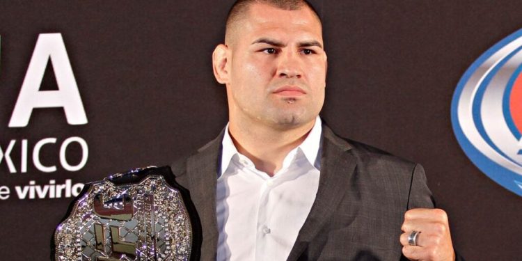 Columna Nada Personal: Caín Velásquez: ¿Héroe o víctima de un sistema injusto?