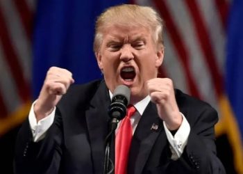 “Nuestro país no será progresista nunca más”: dice Trump en discurso desde el Congreso.