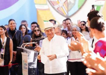 Gobernador Durazo fortalece conectividad y turismo en Sonora con nueva ruta aérea Hermosillo – Tijuana.