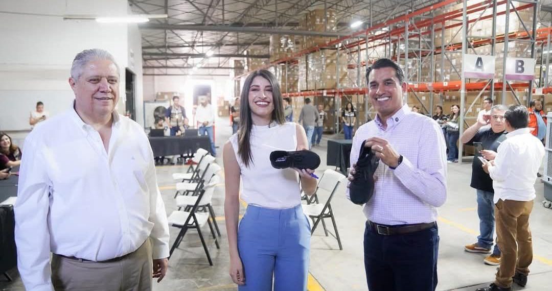 Inicia SEC entrega de uniformes gratuitos a partir del 20 de mayo.