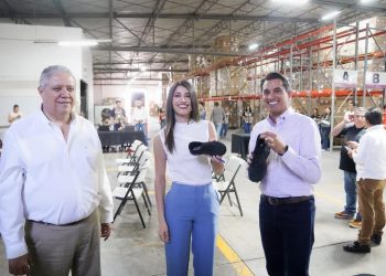 Inicia SEC entrega de uniformes gratuitos a partir del 20 de mayo.