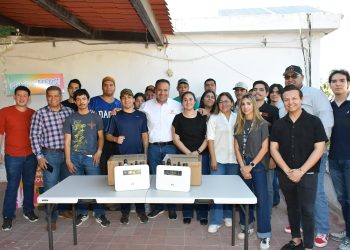 Respalda Antonio Astiazarán a residentes de la Casa del Estudiante Urense en Hermosillo.