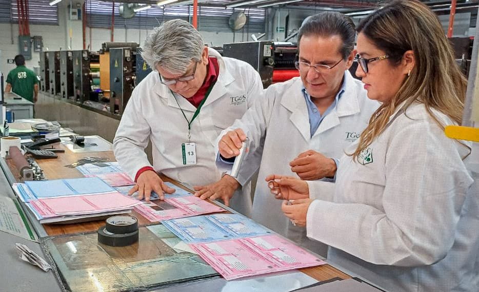 IEE Sonora supervisa producción de boletas y documentación electoral para la elección del Poder Judicial Local 2025.