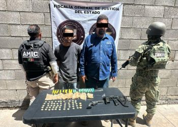 Asegura AMIC y DEFENSA droga, armas y captura a dos en cateo efectuado en Hermosillo.