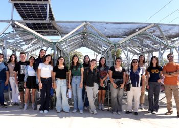 Presentan universitarios proyecto de huerto en azotea, solución en climas semidesérticos.