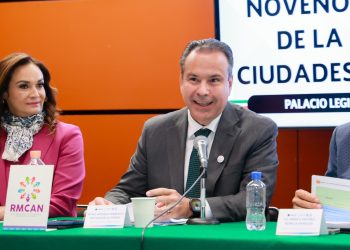 Participa Toño Astiazarán en Foro Nacional a favor de un futuro seguro para la niñez.