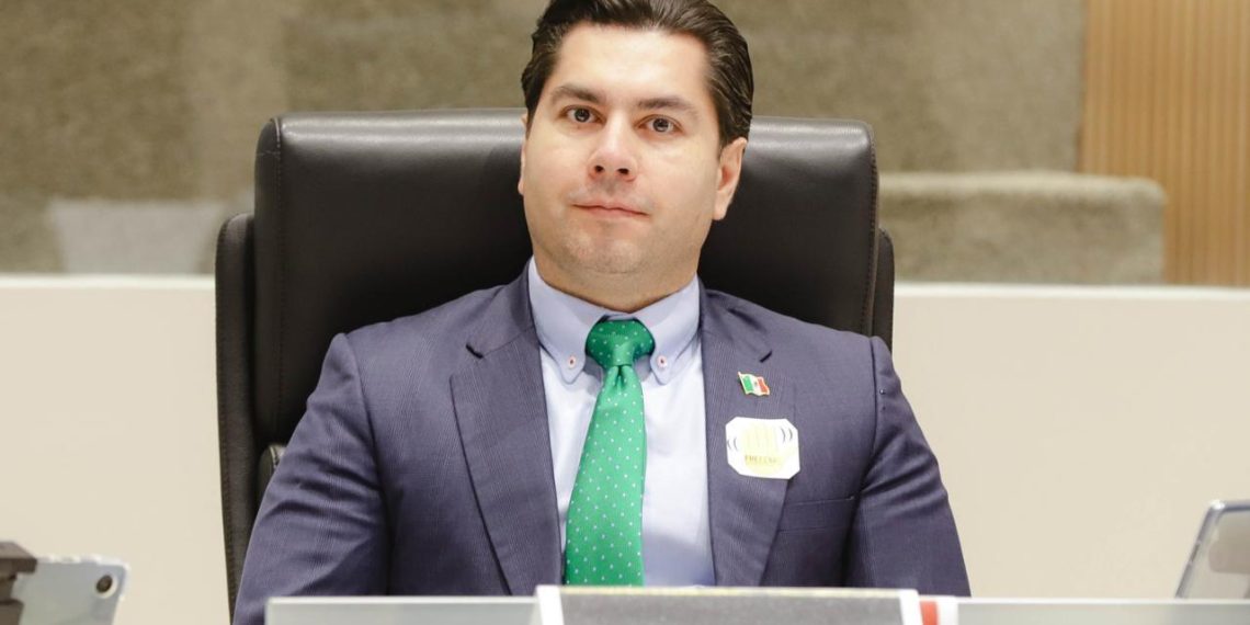 Urge cumplir con reglamentos para inclusión de personas con discapacidad: Emeterio Ochoa.