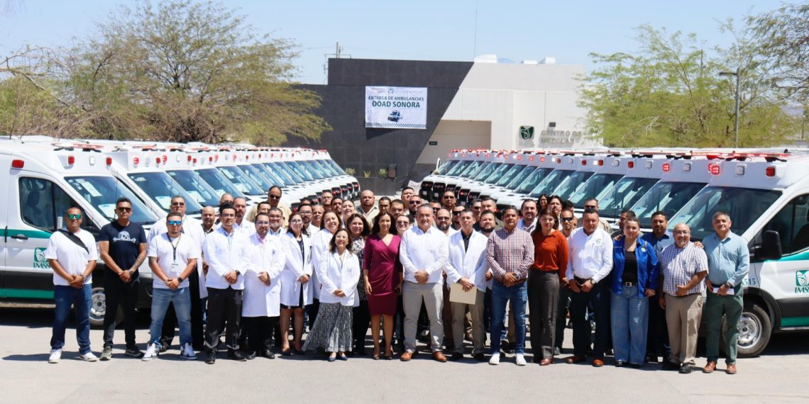Fortalece IMSS en Sonora su servicio con llegada de 49 nuevas ambulancias.