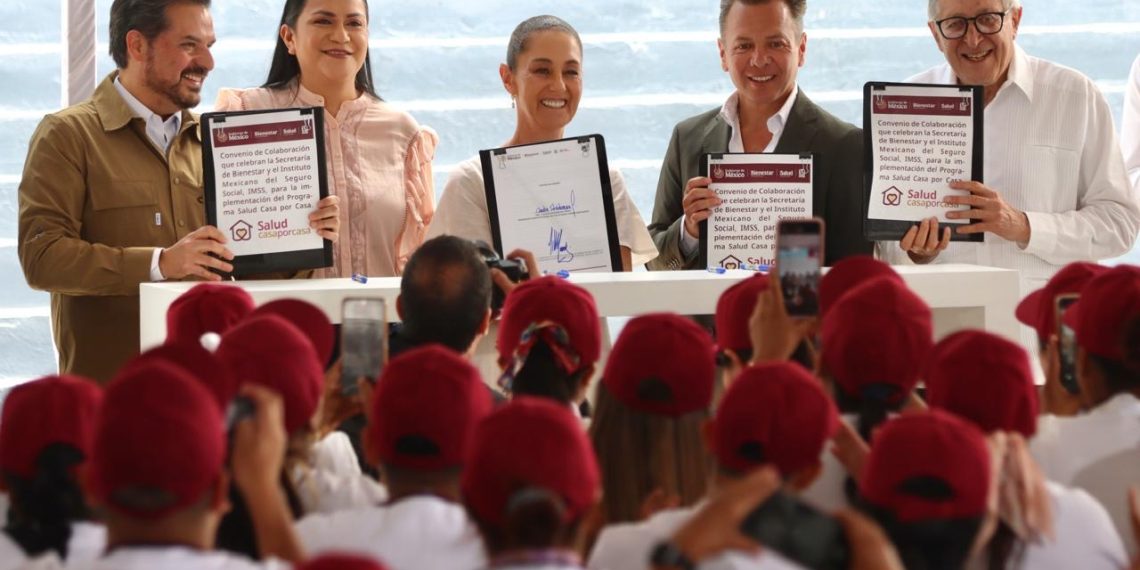 Firman IMSS y Secretaría del Bienestar convenio de colaboración para la implementación del programa “Salud Casa por Casa”.