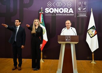 Alfonso Durazo mueve sus piezas en el gabinete estatal.