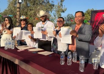 Fortalece Gobierno de Sonora industria del bacanora con apoyo de universidades: UTS.