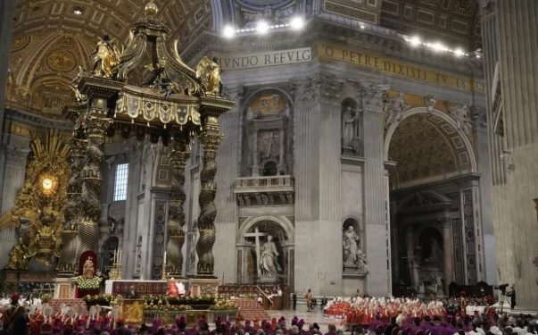 Inicia el cónclave 2025 en el Vaticano: así se elige al nuevo Papa.