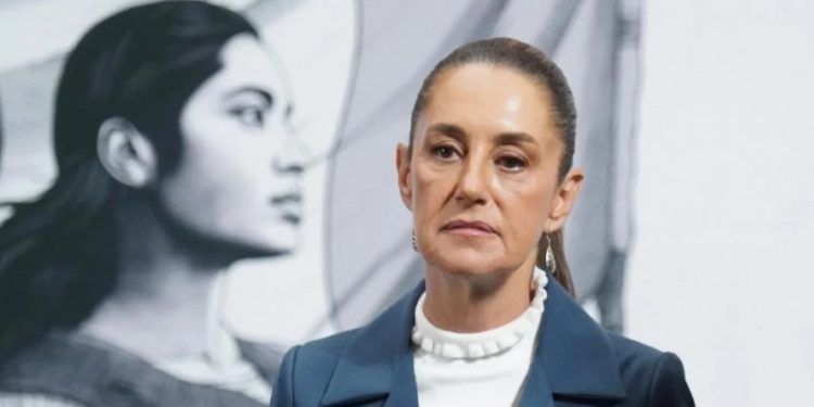 Sheinbaum revela que la CNTE la dejó plantada.