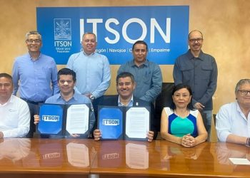 Impulsa UTE alianzas universitarias para fortalecer la educación superior.