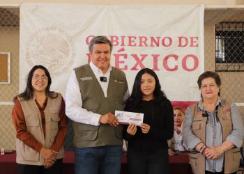 Aprendices sonorenses del Programa Jóvenes Construyendo el Futuro reciben su pago: Octavio Almada Palafox.