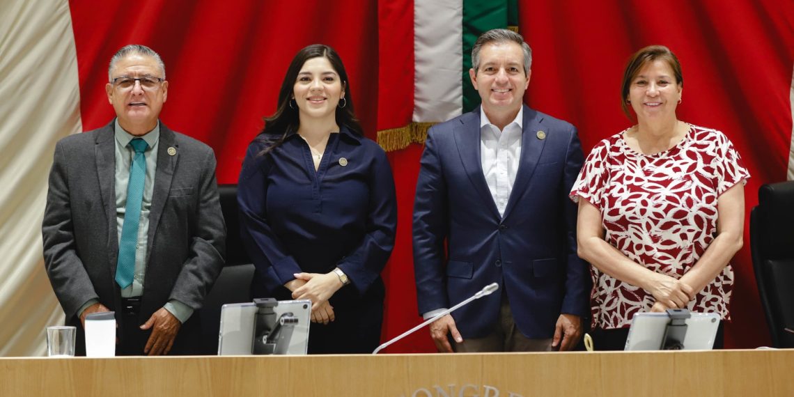 Da trámite Congreso de Sonora a correspondencia de ayuntamientos y turna asuntos a comisiones.