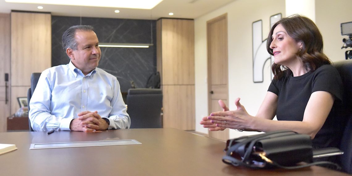 Buscan Toño Astiazarán y Fundación Clinton abrir oportunidades académicas a hermosillenses.