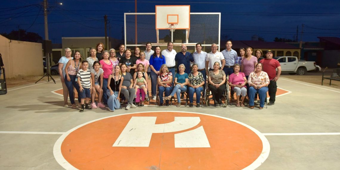 Entrega Toño Astiazarán obra ganadora del Presupuesto CRECES en Haciendas del Sol.