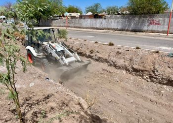 Presenta Servicios Públicos Municipales 90 por ciento de avance en limpieza de canales y arroyos.