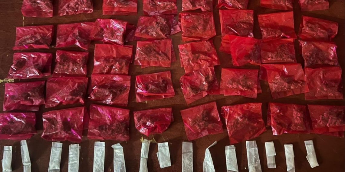 Detiene a personas en posesión de narcótico en Hermosillo.