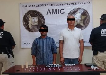 Cateo positivo en San Luis Río Colorado lleva a la captura de dos probables narcomenudistas.