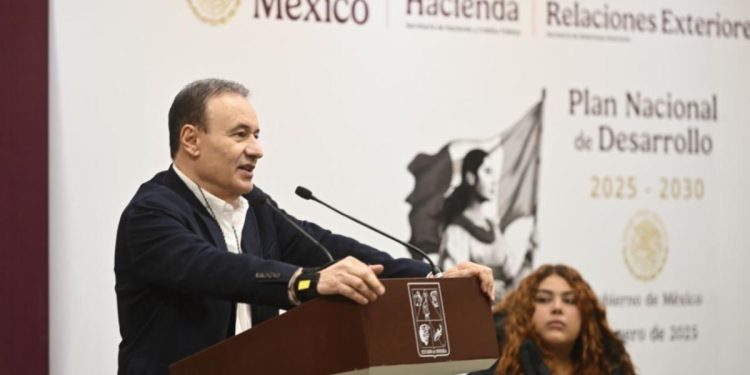 Gobernador Durazo impulsa foros de consulta para alinear el Plan Estatal con el Plan Nacional de Desarrollo.